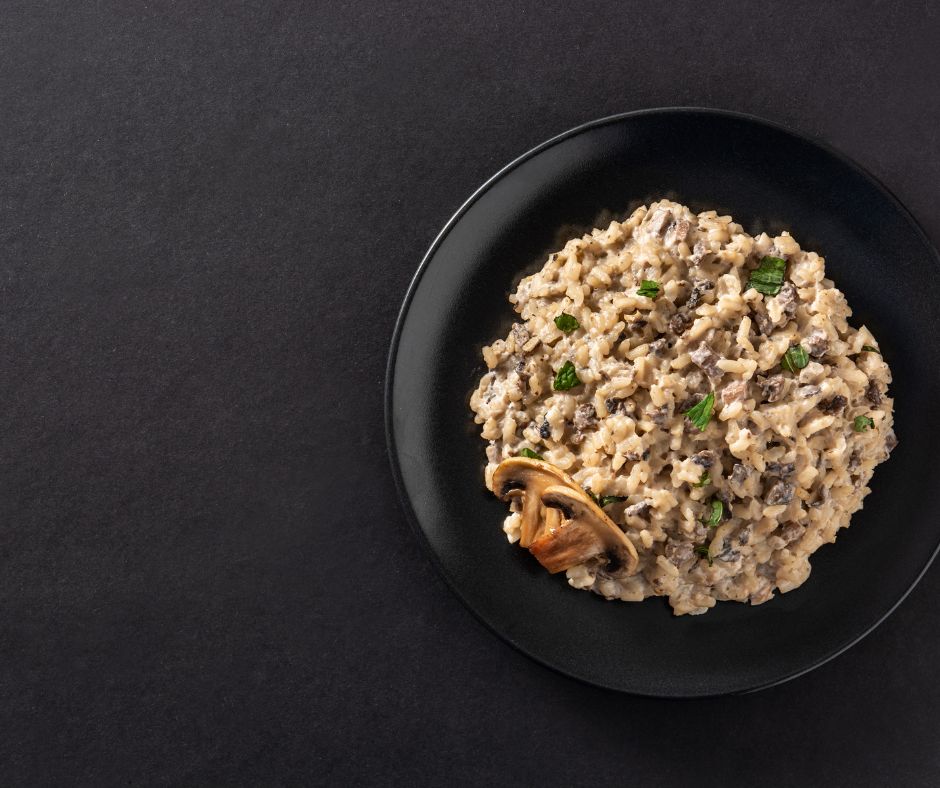 Assiette de risotto aux champignons